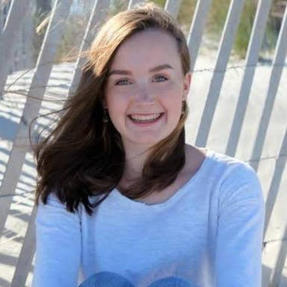 Meet your Posher, Tessa